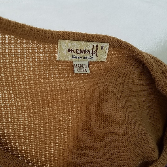 One World ArtDeco Floral Print Hi-Lo Tunic Sweater - Picture 3 of 5